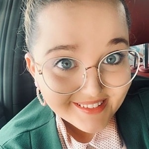 Gabriella McDowell thumbnail